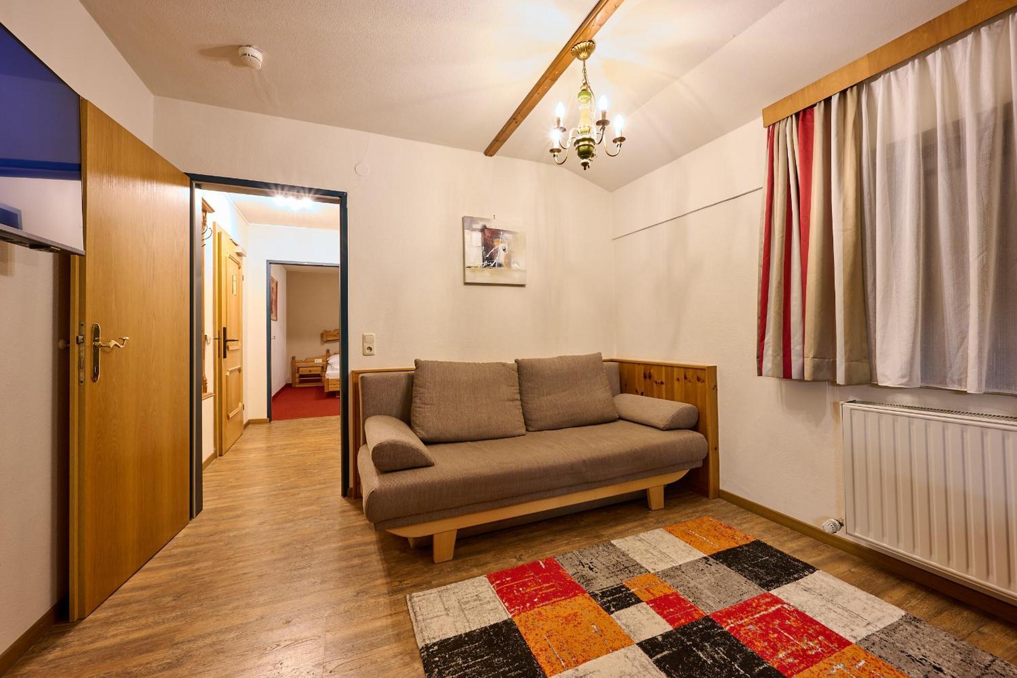 Boutique House Happyellow 3* Saalbach-Hinterglemm