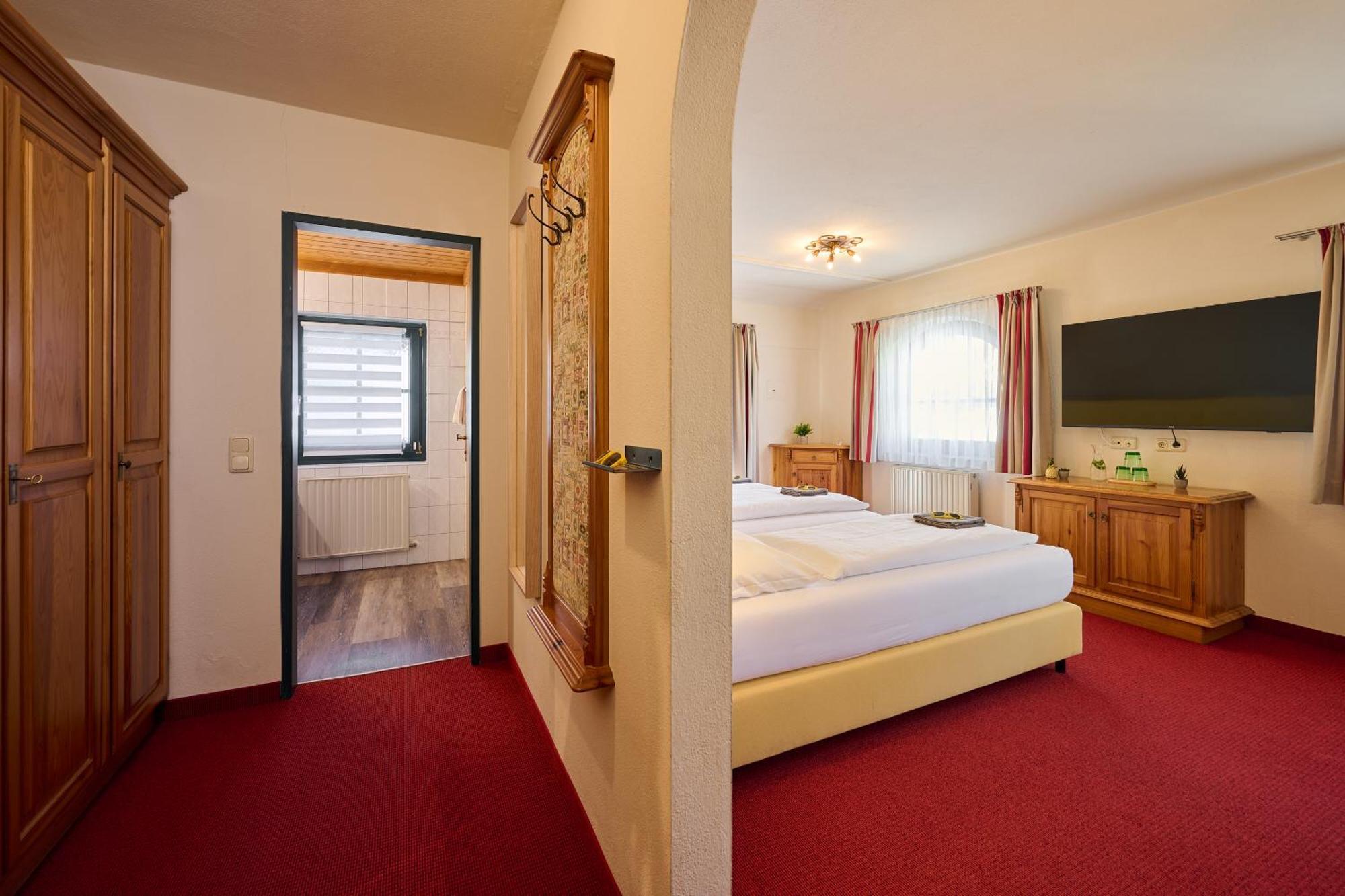 Bed and breakfast Boutique House Happyellow Saalbach-Hinterglemm