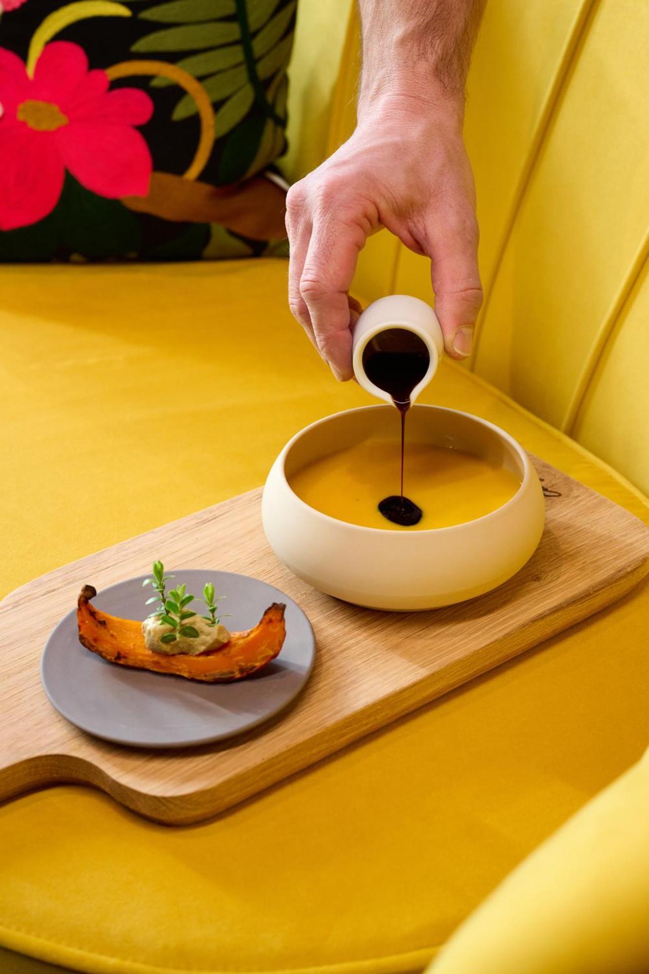 Boutique House Happyellow Couette-café